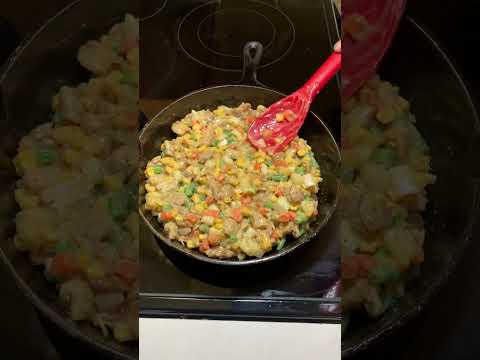 Cheesy potato bite chicken pot pie!