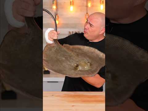 Stingray STUNG me so I cooked it!