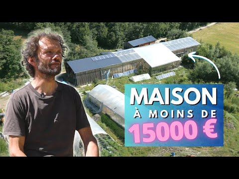 Il a construit une MAISON SOUS SERRE en TERRE PAILLE pour moins de 15000 EUROS en AUTONOMIE