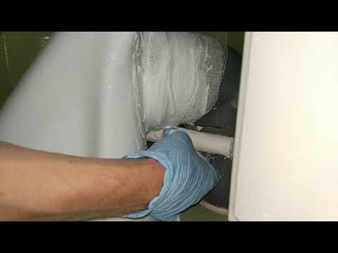 Fixing a toilet leak 💧