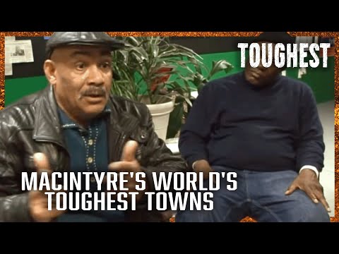Trouble In Cape Town | World's Toughest Towns | FULL DOCUMENTARY | Donal MacIntyre | Toughest