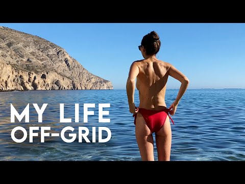 OFF-GRID HOMESTEAD in the WILDERNESS | DIY Compost Toilet Build #2