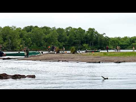 ЩЕДРАЯ КАМЧАТКА. ТОННЫ РЫБЫ ПОШЛИ ПО РЕКЕ. НА РЫБАЛКУ поехали все!
