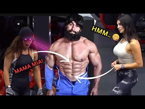 Anatoly Acts as a Noob and Impresses Girls With His Muscles! (No BG Music)