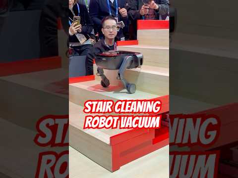 Stair cleaning robot vacuum! 🤖🧹 #smarthome #CES2026 #robotvacuum @roborockglobal