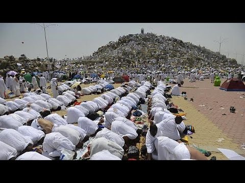 Muslim pilgrims gather at Mount Arafat for Hajj's key moment