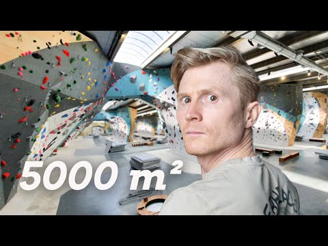 I tried the world's BIGGEST climbing gym