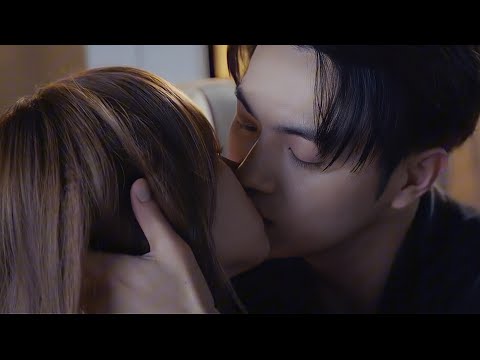 🥀❤️? Новенькая влюбила в себя капитана команды ¿ Влюбиться в твою улыбку