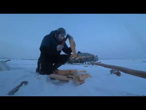 РЯПУШКА НА ПОДХОДЕ, А ОМУЛЬ УЖЕ ПОПАЛСЯ.