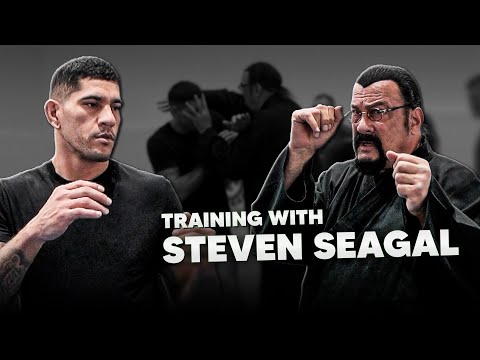STEVEN SEAGAL ensina ALEX PEREIRA técnicas para usar no MMA