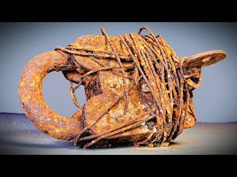 Rusty Antique Lock Restoration - Saved a man from Sorcery