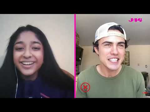 Never Have I Ever Cast - Funny Moments