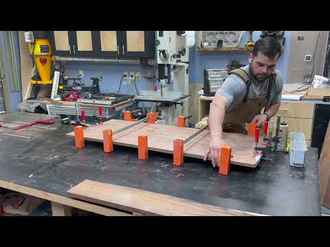 Didn't expect a commission like this to come in // Building a Black Walnut Dog Bed