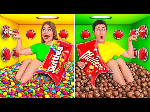 1000 Mystery Buttons Challenge Only 1 Lets You Escape | Funny Moments by Multi DO Challenge