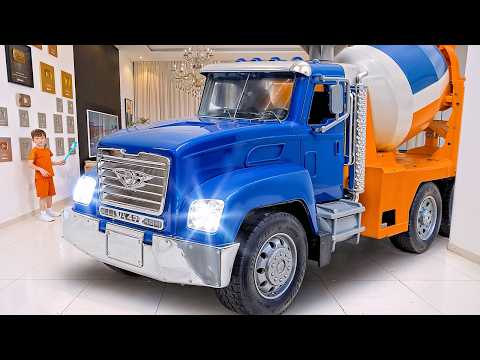 Hide and Seek with Dinosaurs | Dinosaur Adventure For Kids 🦖🕵️‍♂️✨