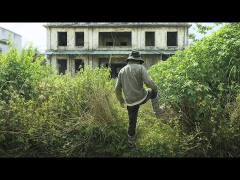 The Neighbors Told Us Not to Go In —We Didn’t Listen… And the Ending Shocked the Entire Neighborhood