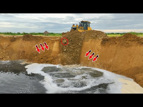 OMG Amazing Project New Road Construction by SHANTUI Bulldozer Pushes Soil into Deep Lake, Landslide
