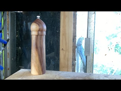 Richard Raffan turns a peppermill.