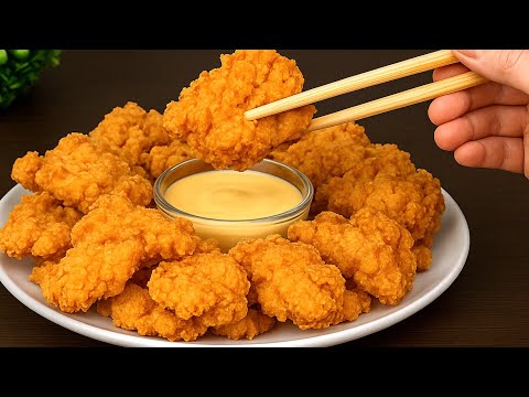 Homemade, crispy chicken nuggets with creamy cheese sauce! As with KFC