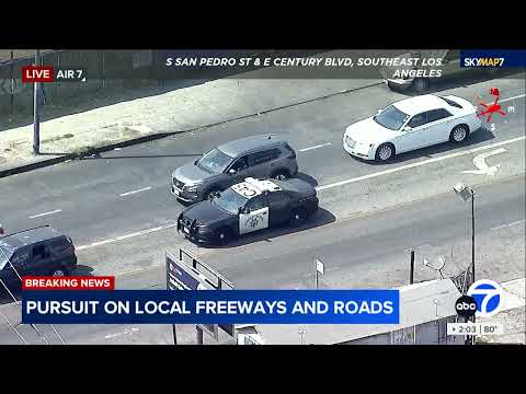 Police chase suspect in white SUV in Westlake area