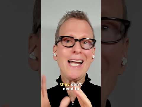 Expert Communication: Avoid Overwhelm & Connect! #shorts