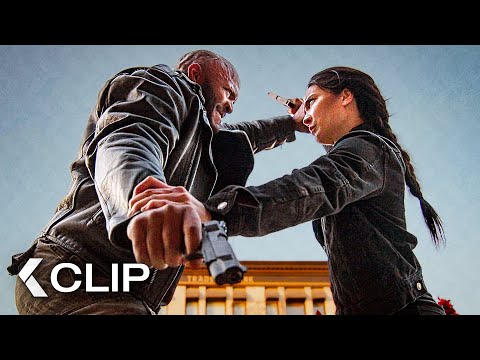 Rawleigh faces Unstoppable Lady Death in BRUTAL Fight - SNIPER: Rogue Mission Clip