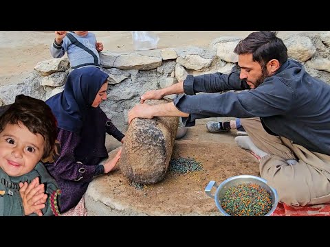 A Day Back to the Roots 🌿 | Salahaddin Helps His Father & Family in the Mountain Village