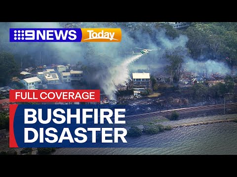 IN FULL: Homes destroyed as fast moving bushfire burns north of Sydney | 9 News Australia