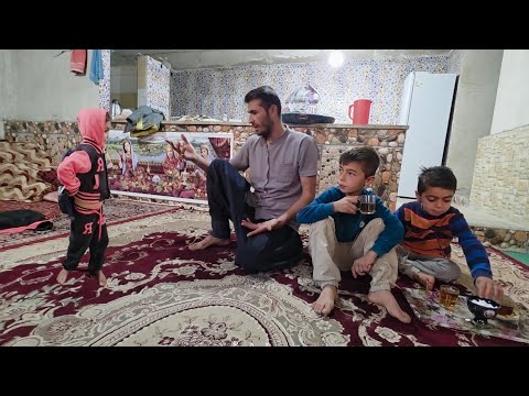 Rural life. Narges’ unexplained return to her parents’ home and leaving her children behind.