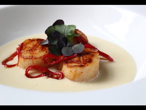 Seared Scallops on Fresh Corn Cream – Easy Summer Scallop Recipe