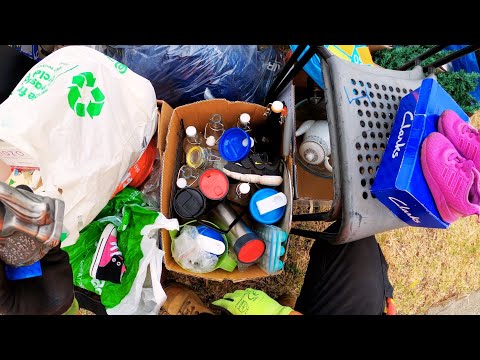 Scavenging - Cord Scores - Selling Bottles & Cans