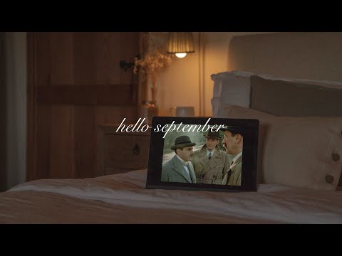 hello september | cosy mysteries, autumn decor and chicken noodle soup📺 [silent vlog]