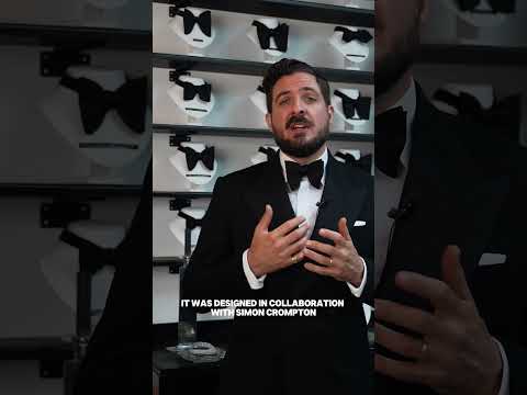 The Crompton Medium Dropped Bow Tie