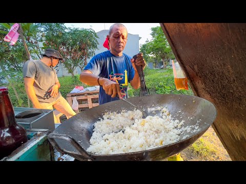 $1.13 Famous Fried Rice (Nasi Goreng)!! Indonesian Street Food - Sold Out in 2 Hours!