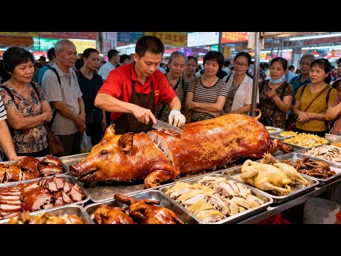 中国广西南宁超级热闹的早市，超大的烧猪，爽滑Q弹的卷筒粉，树叶也能制作美食，什么是老友粉与生榨米粉？虾饼，烧鸭，白切鸡，柠檬鸭，马蹄糕，斑斓糕，色彩斑斓的饺子等等美食数不胜数，一定不要错过！