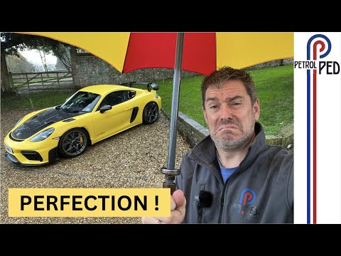 Driving the Porsche 718 Cayman GT4 RS in the wet ! - The best drivers car EVER ?!