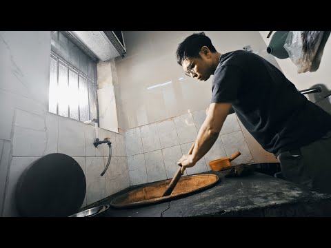 How to Make the Handcrafted Sauces in Hong Kong 如何製作香港手工醬料 辣油/柱侯醬/麵豉醬/辣菜甫 - 深水埗周記 #localfood