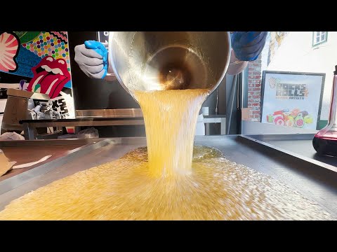 You Won’t Believe the Christmas Candy Art 🎄👀