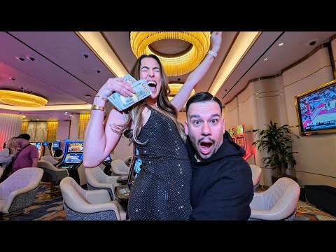 I'll NEVER AVOID This AMAZING New Slot Machine Again! (Super Rare Fullscreen)