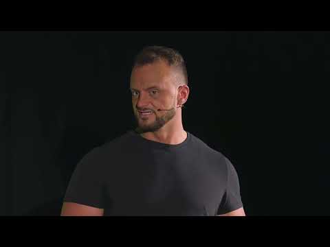 Doctors Who Code: Why Physicians Should Build Artificial Intelligence | Logan Nye | TEDxBoston