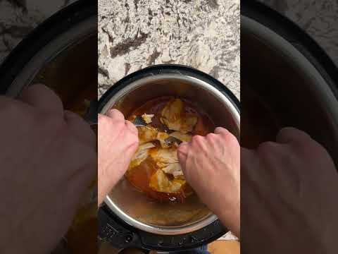 BUFFALO CHICKEN STUFFED SWEET POTATOES 🍠