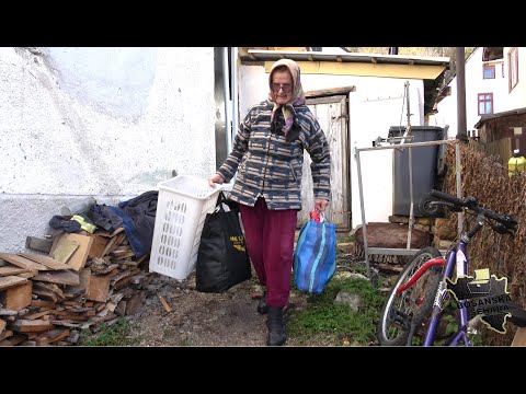 Djeca i unučad,snajka svi me žele bliže sebi pa se selim