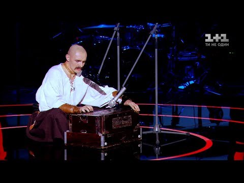 Kozak Siromakha 'Zasvit vstaly kozachenky' – Blind Audition – The Voice of Ukraine – season 8