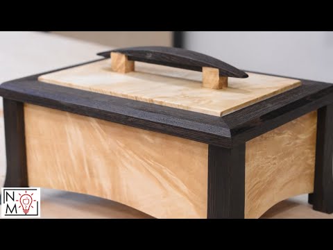 Building a Maple Box then a Special Trick to Make It POP!