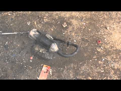 Как быстро почистить выхлопную трубу у японских двух тактных мопедов