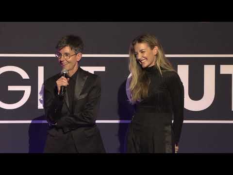 Tig Notaro & Stephanie Allynne receive the Visibility Award ⎹ Family Equality