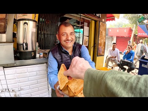 Kind Indian uncle shares his breakfast with me ๐ฎ๐ณ