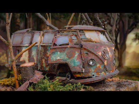 1958 Volkswagen T1 Samba Bus - Restoration Abandoned Model Car