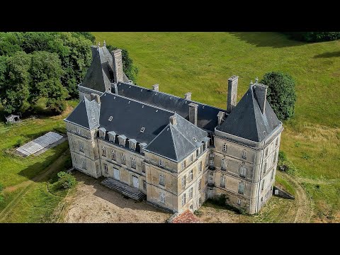 ABANDONED Greatest Showman MANSION Everything Left Behind & Untouched