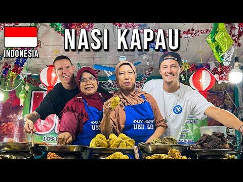 Foreigners Try NASI KAPAU In Bukittinggi, Indonesia [Episode 28]